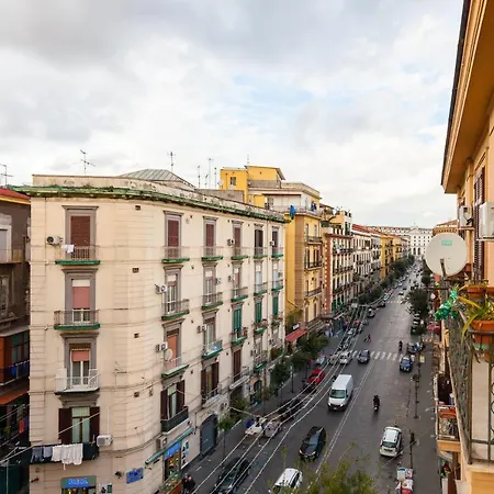 Apartment Cairoli - Spacious Close To Central Station *